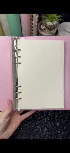 Zestaw segregator A5 z wkładem wykropkowanym